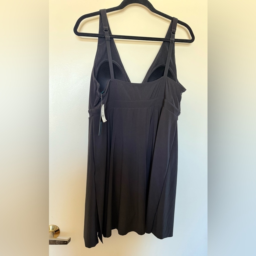 NWT Black Aqua Green Adjustable Strap Swim Dress in Size 16W - Picture 6 of 11